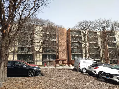 6000 Oakwood Dr #3F, Lisle, IL 60532