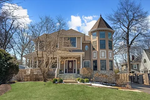 1524 Glencoe Ave, Highland Park, IL 60035