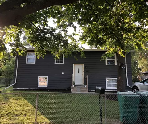 1217 Hague St, Joliet, IL 60432