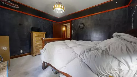 Bedroom - 402 N Gray St, Sidell, IL 61876 photo 3 of 9