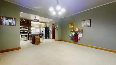 Dining - 402 N Gray St, Sidell, IL 61876 photo 1 of 1