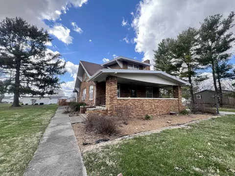 Other - 402 N Gray St, Sidell, IL 61876 photo 2 of 15
