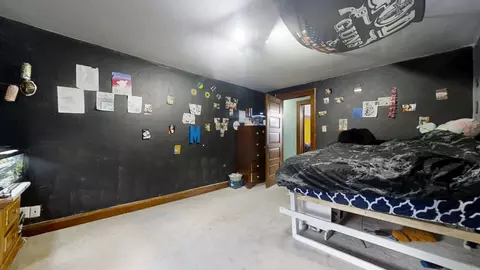 Bedroom - 402 N Gray St, Sidell, IL 61876 photo 6 of 9