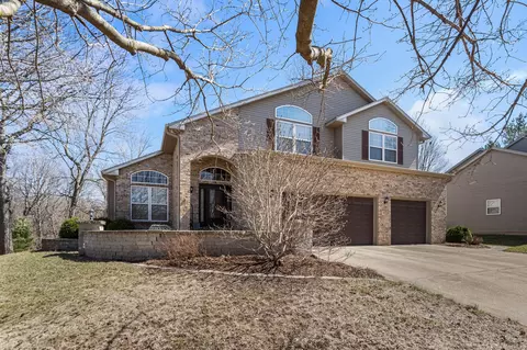 1506 River Bluff Ct, Mahomet, IL 61853