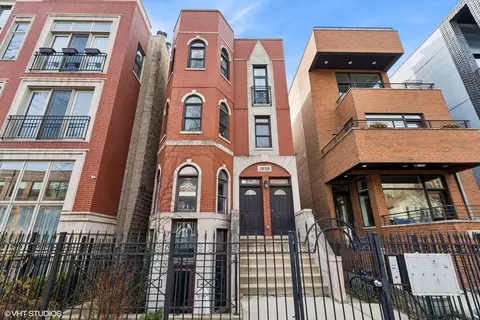 1058 N Paulina St #2, Chicago, IL 60622