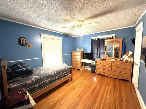 Bedroom - 403 Richards St, Joliet, IL 60433 photo 4 of 4