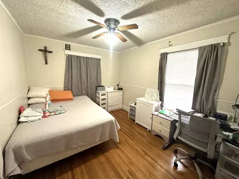 Bedroom - 403 Richards St, Joliet, IL 60433 photo 2 of 4