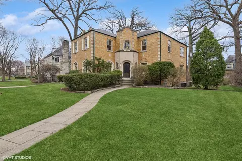 6149 N Knox Ave, Chicago, IL 60646