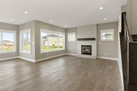 Living - 443 Megan Way, Munster, IN 46321 photo 4 of 5