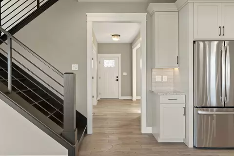 Entry Way - 443 Megan Way, Munster, IN 46321 photo 1 of 1