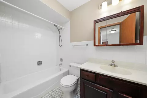 711 S River Rd #710, Des Plaines, IL 60016 photo 22