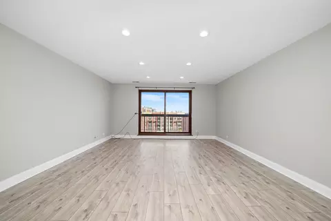 711 S River Rd #710, Des Plaines, IL 60016 photo 8