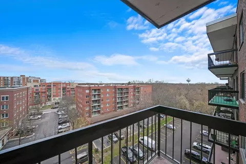 711 S River Rd #710, Des Plaines, IL 60016 photo 26