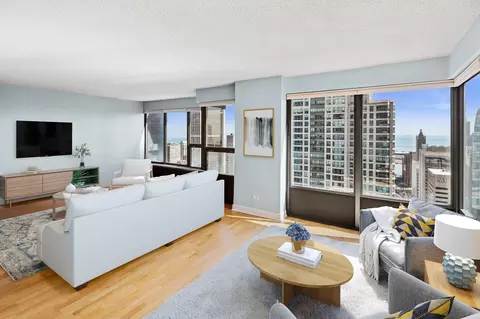 30 E Huron St #4702, Chicago, IL 60611 photo 5
