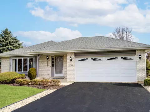 19521 Maurita Ct, Mokena, IL 60448