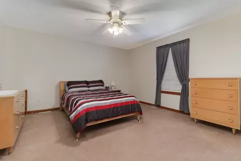 1008 Pine Meadows Ct, Normal, IL 61761 photo 20