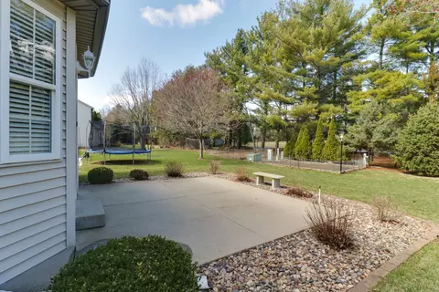 1008 Pine Meadows Ct, Normal, IL 61761 photo 33