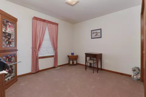1008 Pine Meadows Ct, Normal, IL 61761 photo 22