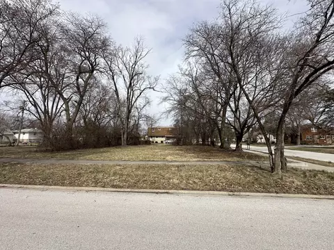 9752 Normandy Ave, Oak Lawn, IL 60453