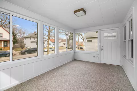 Exterior - 844 S Lincoln Ave, Kankakee, IL 60901 photo 3 of 5