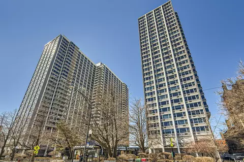 4250 N Marine Dr #1302, Chicago, IL 60613