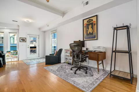 79 E 16th St #3, Chicago, IL 60616 photo 4