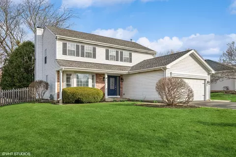 512 Braemar Ln, Barrington, IL 60010