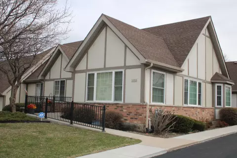 1660 Willow Circle Dr, Crest Hill, IL 60403 photo 3