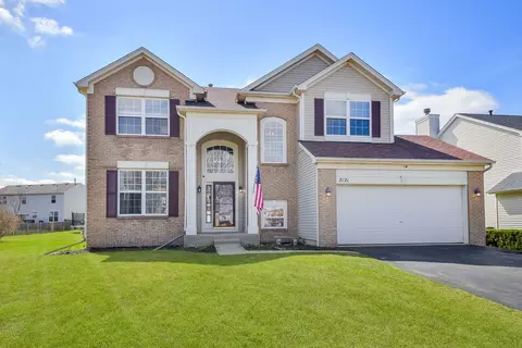 2121 Wilson Creek Cir, Aurora, IL 60503
