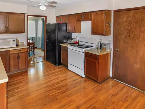 4381 Grainery Rd, Roscoe, IL 61073 photo 21