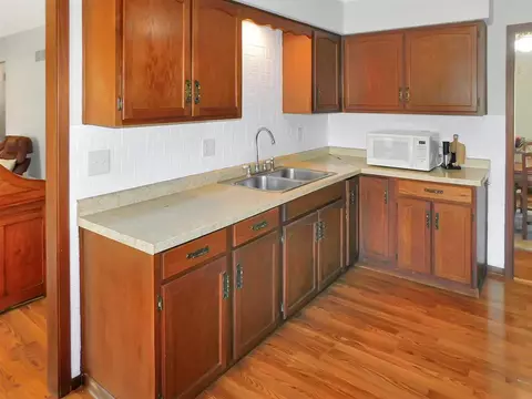 4381 Grainery Rd, Roscoe, IL 61073 photo 12