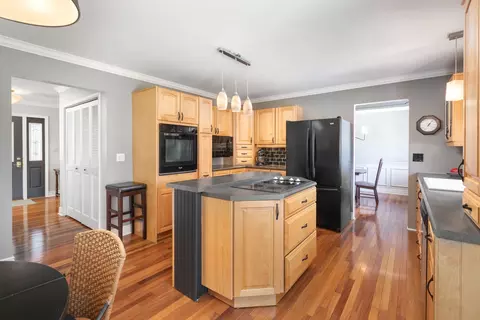 Kitchen - 6458 Cape Cod Ct, Lisle, IL 60532 photo 3 of 3