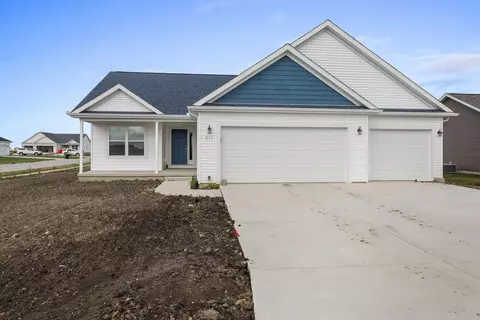 511 Jerin Dr, Fisher, IL 61843