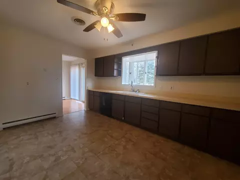 Kitchen - 17162 S Lily Cache Rd, Plainfield, IL 60586 photo 1 of 2