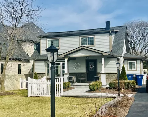 5907 Pershing Ave, Downers Grove, IL 60516