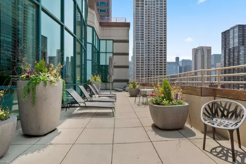 100 E Huron St #1202, Chicago, IL 60611 photo 14