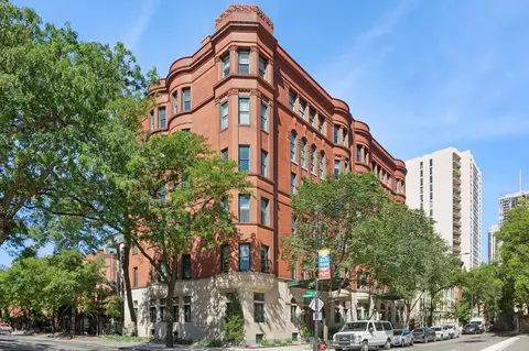 1500 N La Salle Dr #6A, Chicago, IL 60610