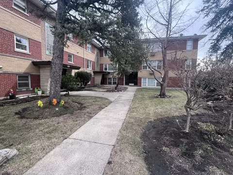 4955 N Mango Ave #304, Chicago, IL 60630