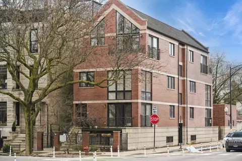 958 N Wolcott Ave #3, Chicago, IL 60622
