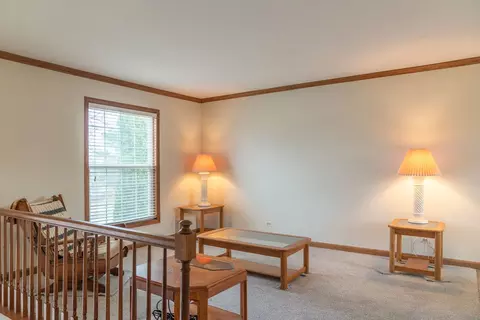Living - 264 E Country Dr, Bartlett, IL 60103 photo 1 of 3