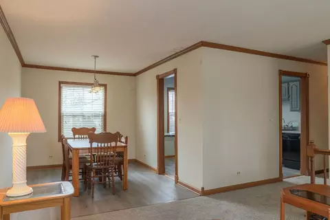 Other - 264 E Country Dr, Bartlett, IL 60103 photo 1 of 2