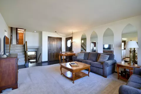 Living - 834 N Adele St, Elmhurst, IL 60126 photo 2 of 5