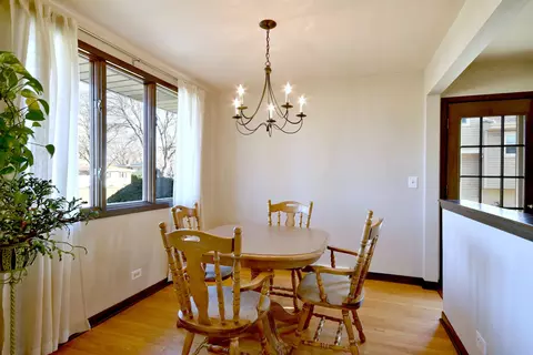 Dining - 834 N Adele St, Elmhurst, IL 60126 photo 1 of 4