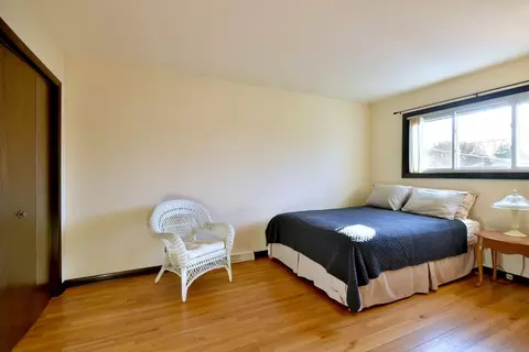 Bedroom - 834 N Adele St, Elmhurst, IL 60126 photo 3 of 6