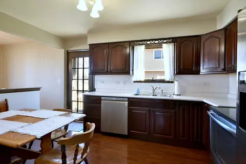 Kitchen - 834 N Adele St, Elmhurst, IL 60126 photo 3 of 3