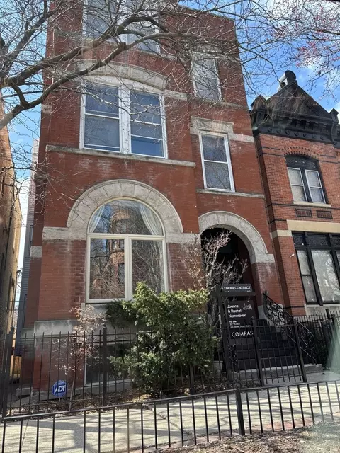2232 N Geneva Ter, Chicago, IL 60614