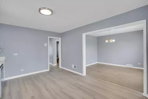 7311 S Artesian Ave, Chicago, IL 60629 photo 7