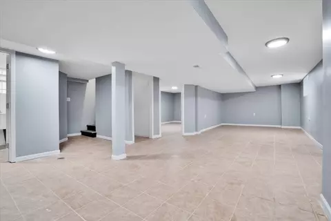 7311 S Artesian Ave, Chicago, IL 60629 photo 26