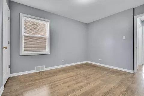 7311 S Artesian Ave, Chicago, IL 60629 photo 12