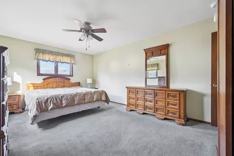 Bedroom - 322 Mallette St, Thornton, IL 60476 photo 1 of 7